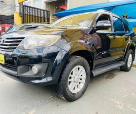 TOYOTA HILUX DOUBLE CABINE TOYOTA HILUX SW4 SRV D4-D 4X4 3.0 TDI DIES. AUT 2013