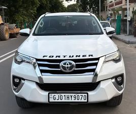 TOYOTA FORTUNER