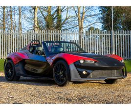 2015 ZENOS E10 S TRACK PACK - LHD - 2,283 MILES