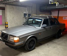 VOLVO 240