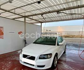 VOLVO C30 1.6 MOMENTUM