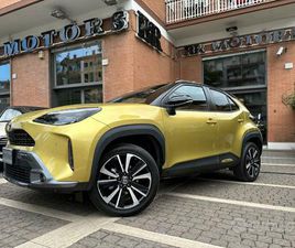 TOYOTA YARIS CROSS 1.5 HYBRID AWD-I PREMIERE - !!