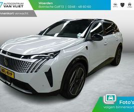 PEUGEOT 5008 PEUGEOT E-5008 - GT AVANTAGE 73 KWH PANORAMADAK | LEDER INTERIEUR