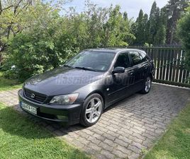 LEXUS IS IS 200 LEXUS IS 200 SPORT CROSS EXECUTIVE