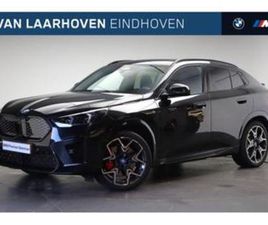 BMW IX2 EDRIVE20 M SPORT / PANORAMADAK / TREKHAAK / SPORTSTO — BMW — MARKTPLAATS