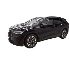 VOLKSWAGEN ID.4 PRO 210 KW - MATRIX-LED PANO AREA VIEW NAVI AHK CC