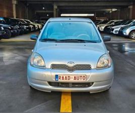 ② TOYOTA YARIS 1.3VVTI ESSENCE/BENZINEMOTOR — TOYOTA — 2EMEMAIN