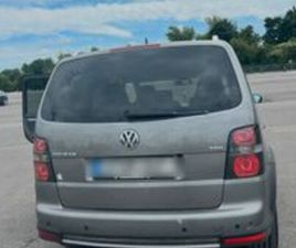 VOLKSWAGEN VW TOURAN KLEIN BUS