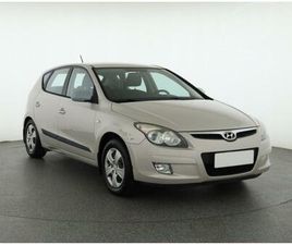 HYUNDAI I30 HYUNDAI I30 1.4 CVVT, SERV.KNIHA, TAŽNÉ