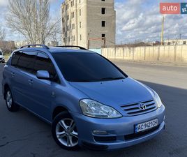 TOYOTA AVENSIS VERSO 2005