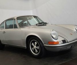 PORSCHE 911 PORSCHE 911 2.4 T