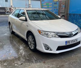TOYOTA CAMRY XLE