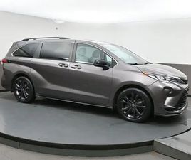 2022 TOYOTA SIENNA XSE HYBRID BLUETOOTH, TOUCHSCREEN & MORE!
