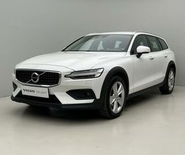 VOLVO V60 CC B4 AWD AUT 1.MAJ