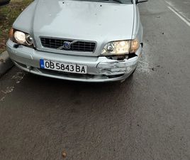VOLVO S40