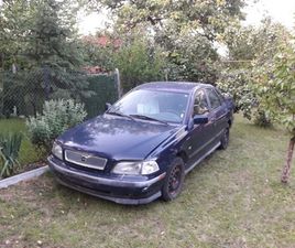 VOLVO S40