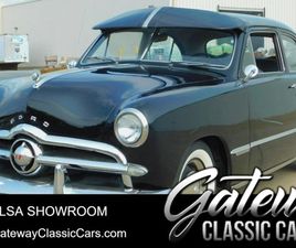 1949 FORD CUSTOM SEDAN