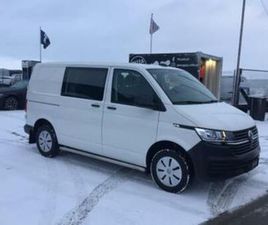 ② VOLKSWAGEN TRANSPORTER 2023 66000KM DUBBEL/CABINE 6PLAATSEN — CAMIONNETTES & UTILITAIRES — 2EMEMAIN