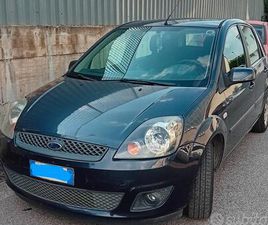 STEREO AUTORADIO KENWOOD AUX MODELLO UNIVERSALE