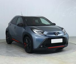 TOYOTA AYGO X TOYOTA AYGO X 1.0, SERV.KNIHA, KŮŽE, NAVI