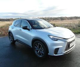 2025 LEXUS LBX 1.5 VVT-IE PREMIUM PLUS DESIGN SUV 5DR PETROL HYBRID E-CVT EURO 6 (START/STOP) (13 HATCHB...