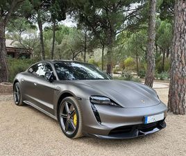 PORSCHE TAYCAN TURBO S