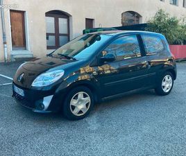 RENAULT TWINGO II , CLIMATISATION, RADIO +USB, COMPTE TOURS, FERMETURE DES PORTES CENTRALISÉES À DISTANCE, GLACES ÉLECTRIQUE