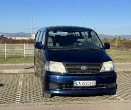 TOYOTA HIACE