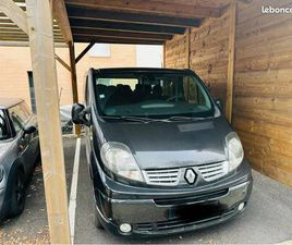 RENAULT TRAFIC PASSENGER RENAULT TRAFIC PASSENGER BLACK ÉDITION
