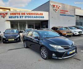 TOYOTA AURIS II HSD 136H DYNAMIC