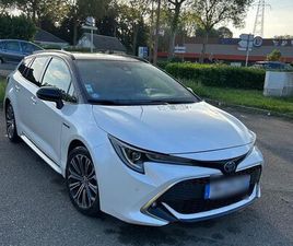 TOYOTA COROLLA TOURING SPORT HYBRIDE
