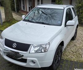 SUZUKI GRAND VITARA 1,6 L 106 CV BLACK AND WHITE BVM 4X4 3P