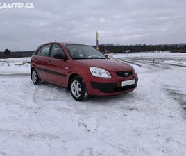 KIA RIO 1.4 1.MAJITEL,SERVISNI KÍŽKA