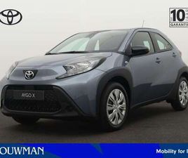 TOYOTA AYGO X 1.0 VVT-I MT PLAY LET OP IN DE PRIJS IS AL 1050 KO