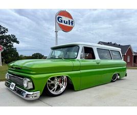 1965 CHEVROLET SUBURBAN