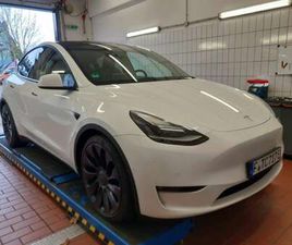 TESLA MODEL Y LONG RANGE LONG RANGE DUAL AWD PANO LEDER LED R.CAM