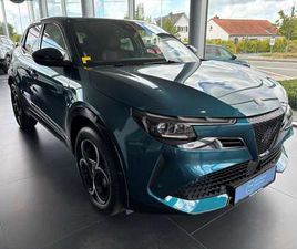 ALFA ROMEO JUNIOR IBRIDA HYBRID E-DCT AUTOMAAT 136 PK * ELEKTRISCHE ZETELS