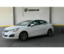 LOUNGE EXCLUSIVE 1.6 TURBO 4P AUT.