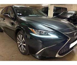 19900HT ES 300H BUSINESS MY20