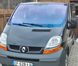 RENAULT TRAFIC 2 PHASE 2 .2L5 DIESEL ANNÉE 2003 258000 KM CONTRÔLE TECHNIQUE MOINS DE 6 MOIS 2EME MAIN MOTEUR MASCOTTE DOUBLE PORTE LATÉRALE CARTE GRISE VASP