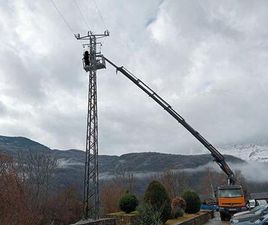 RENAULT - KERAX 420 DCI