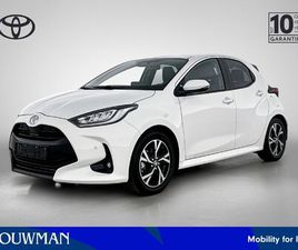 TOYOTA YARIS TOYOTA YARIS 1.5 HYBRID DYNAMIC | APPLE CARPLAY / ANDROID AUTO | STUUR- EN STOELVERWARIMING | BLIND SPOT MONITOR |