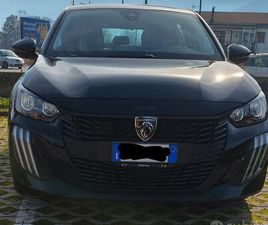 PEUGEOT 208 BLACK EDITION