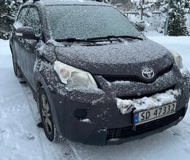 1,4 D-4D ELEGANT AWD