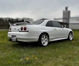NISSAN SKYLINE R33 GTR