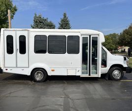 2015 FORD E-450 14 PASSENGER SHUTTLE BUS