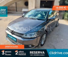 VOLKSWAGEN JETTA 1.6 TDI SPORT