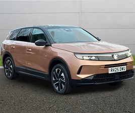 VAUXHALL GRANDLAND HATCHBACK 2025, 3012 MILES, £26499 - 33069643 - EXCHANGEANDMART.CO.UK