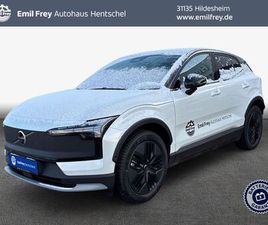 VOLVO EX30 TWIN MOTOR PERFORMANCE AWD CROSS COUNTRY UL