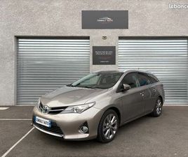 TOYOTA AURIS TOURING SPORTS 136H DYNAMIC